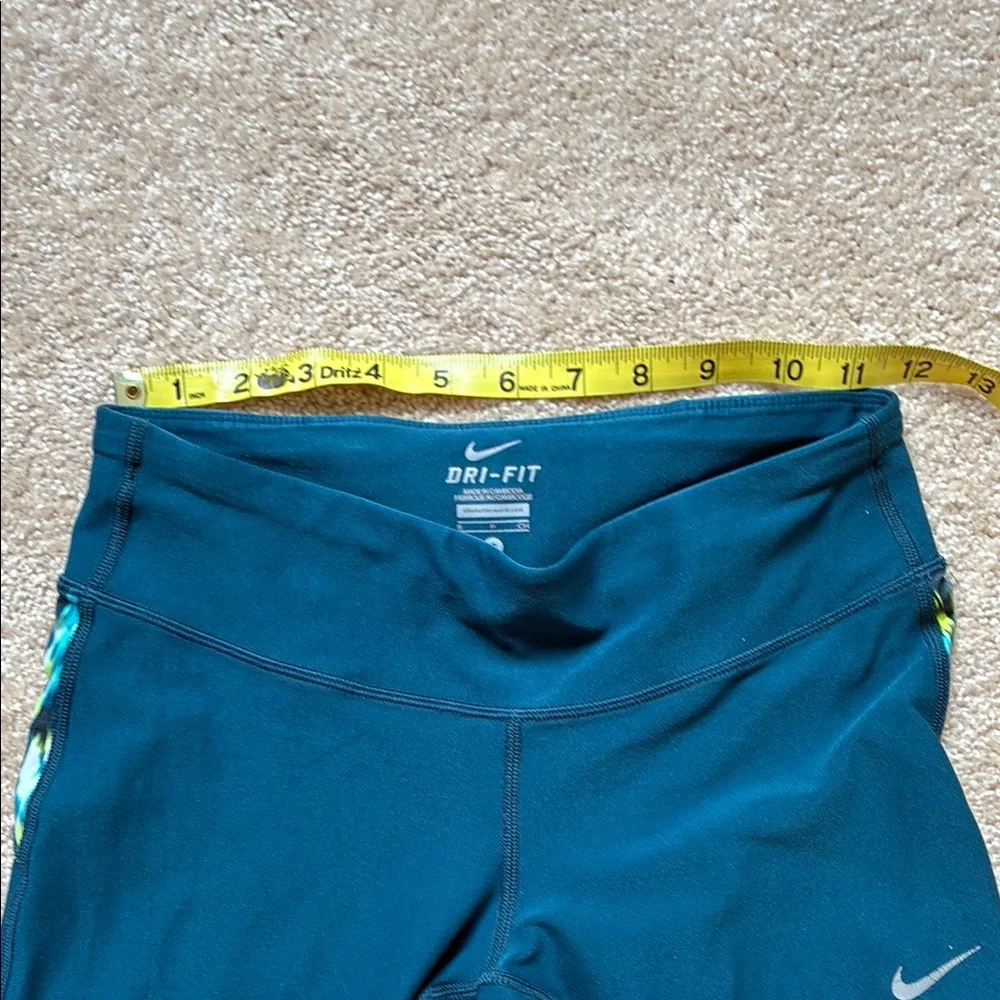 Nike Blue and Green Pattern Leggings - Picture 3 of 7